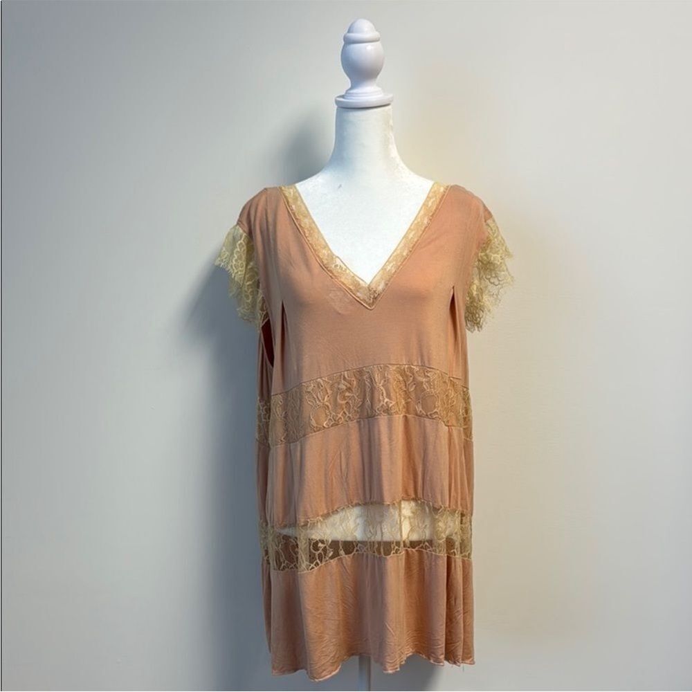 POL Cantaloupe Lace Trimmed Top/Tunic S